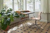 Aluminium Chair EA 104 |